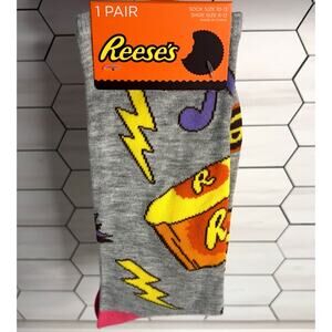 Reese's Peanut Butter Cup Size Gray Novelty Graphic Crew Socks 1 Pk Men/Women